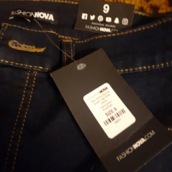 NWT Fashion nova stretch jeans - Picture 4 of 4